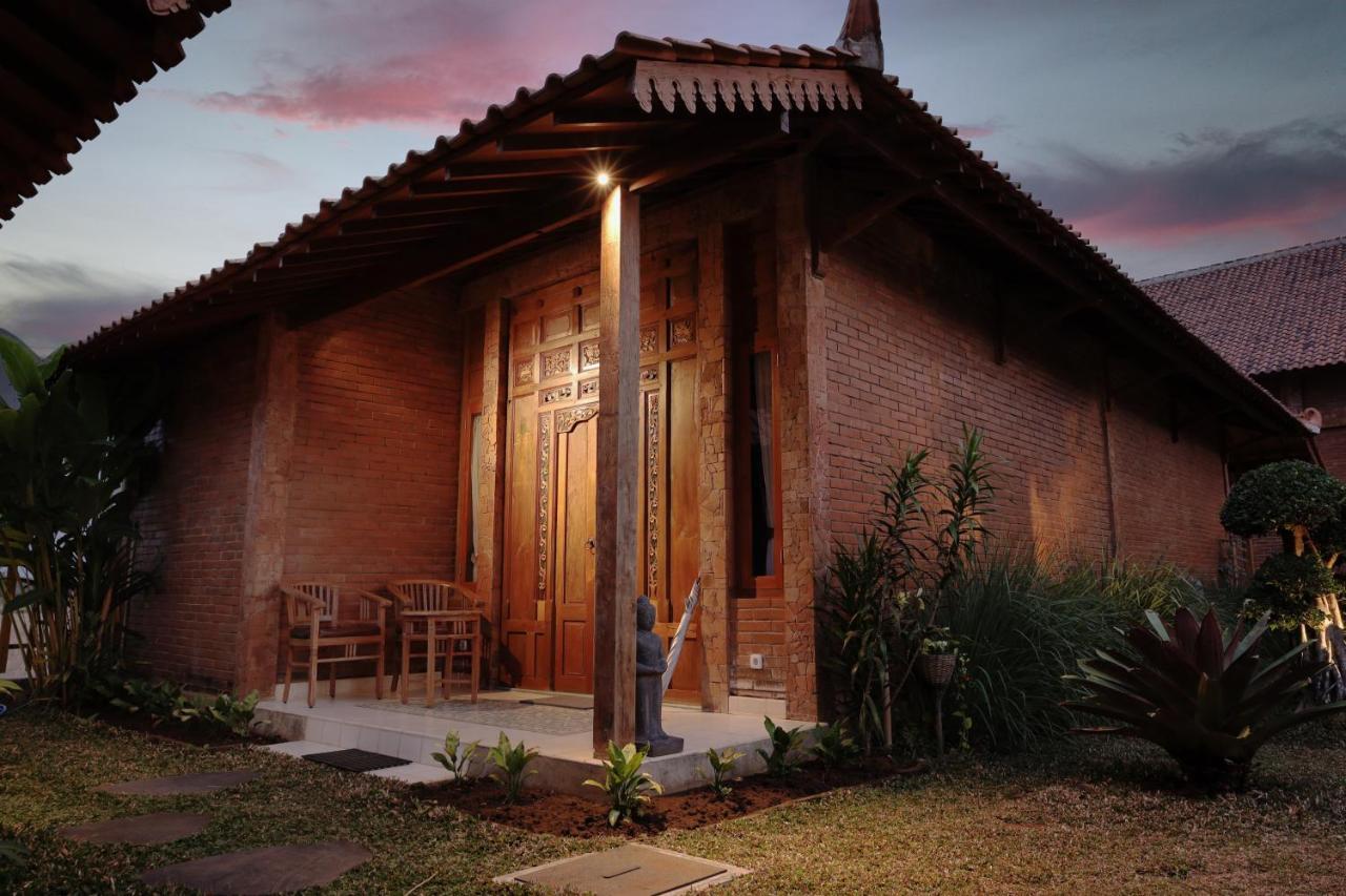 Hotel Bhumi Kasuryan Borobudur Magelang Exterior foto